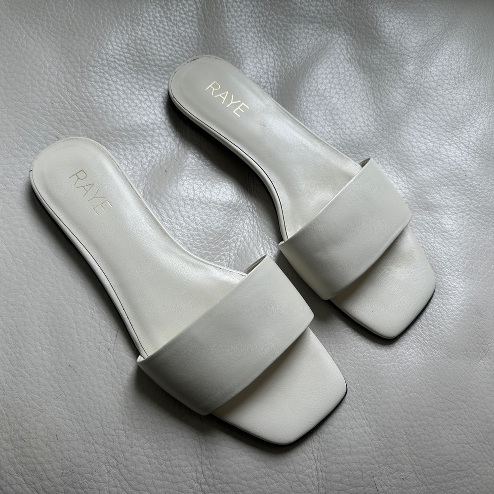 RAYE Hillie Sandal Ivory White 8.5 Revolve Minimal Leather